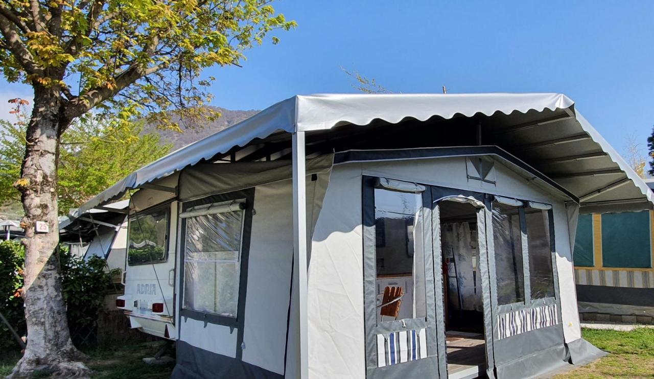 Camping Italia 90 Caravans Domaso Exteriér fotografie