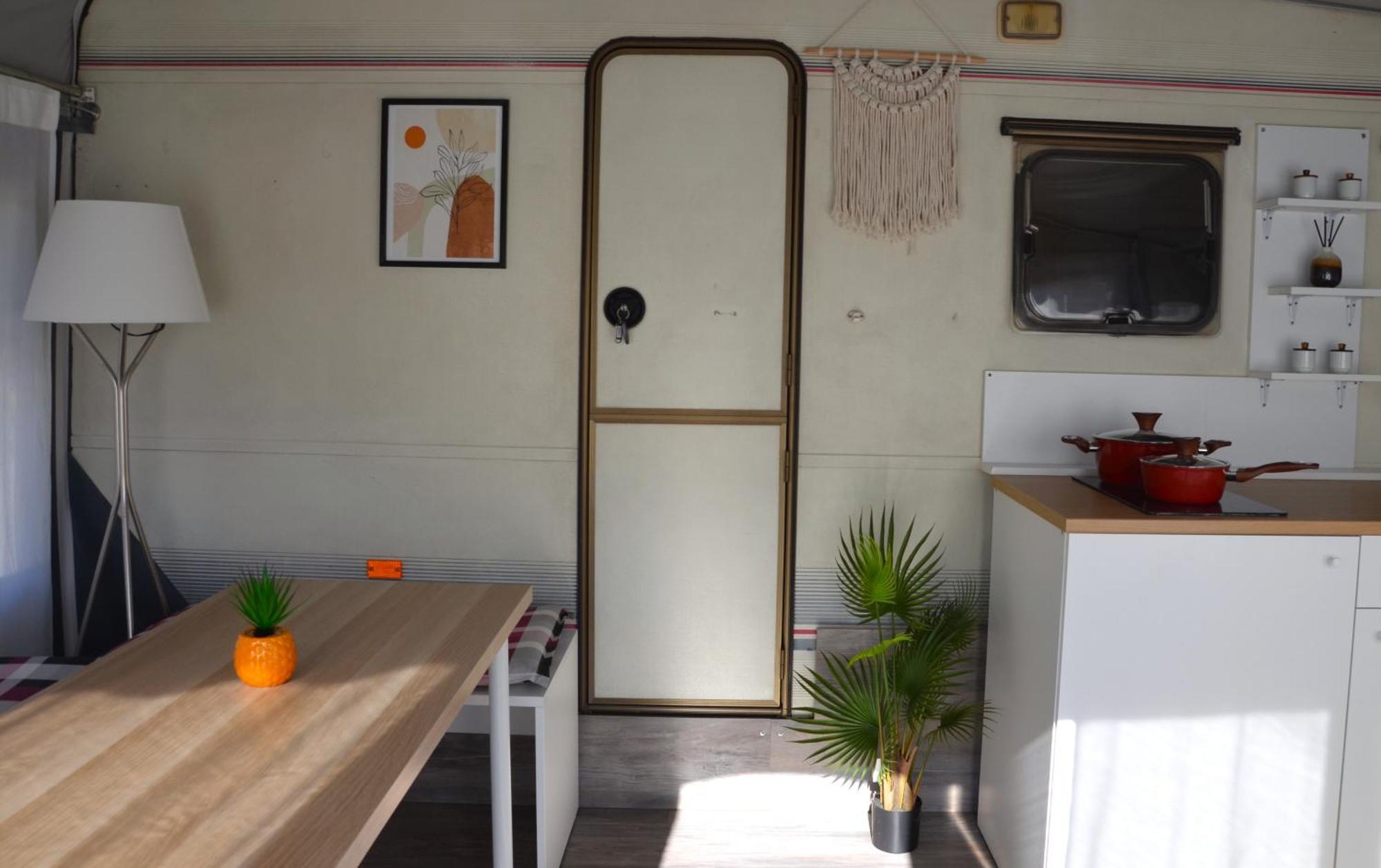 Camping Italia 90 Caravans Domaso Exteriér fotografie