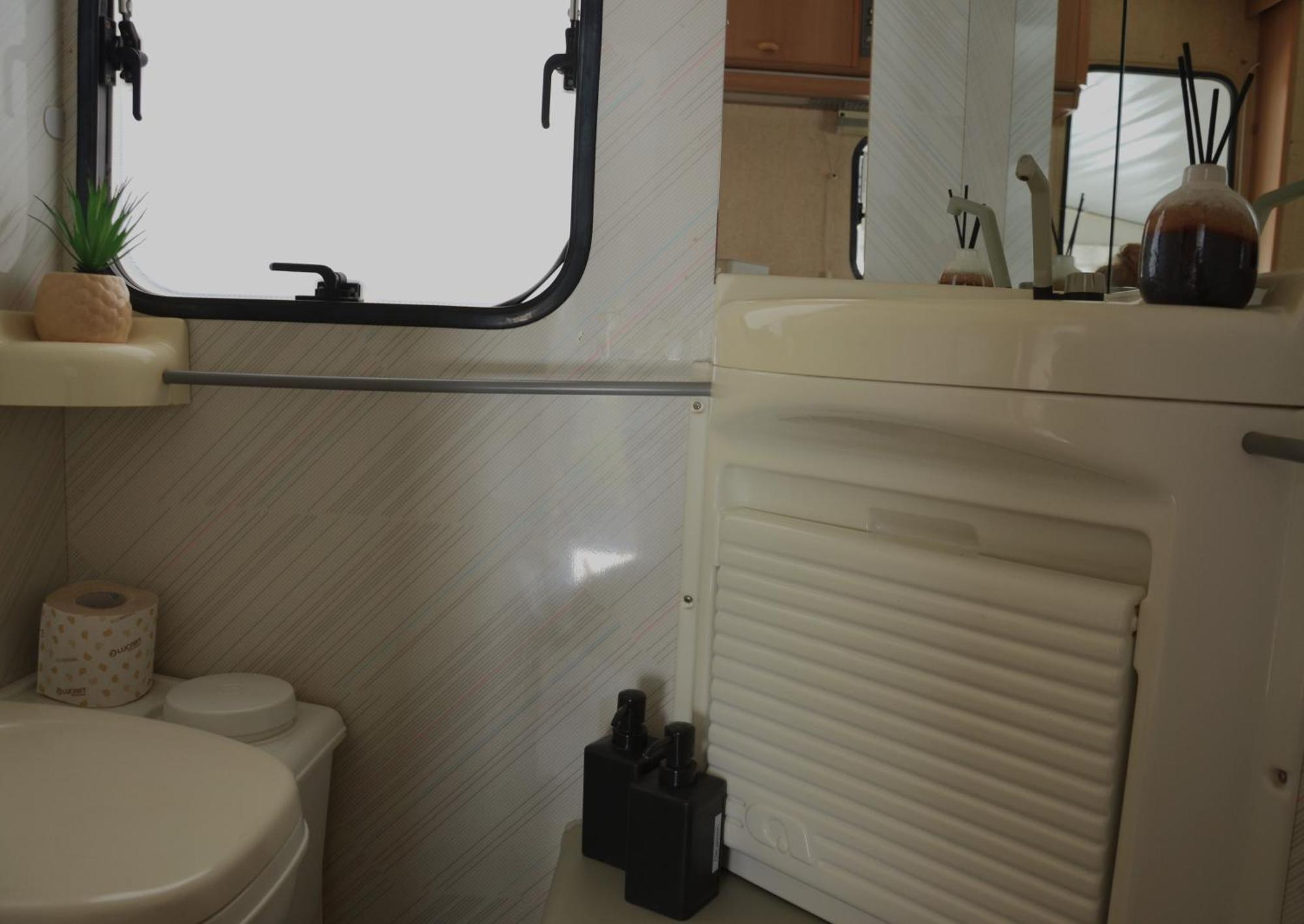 Camping Italia 90 Caravans Domaso Exteriér fotografie