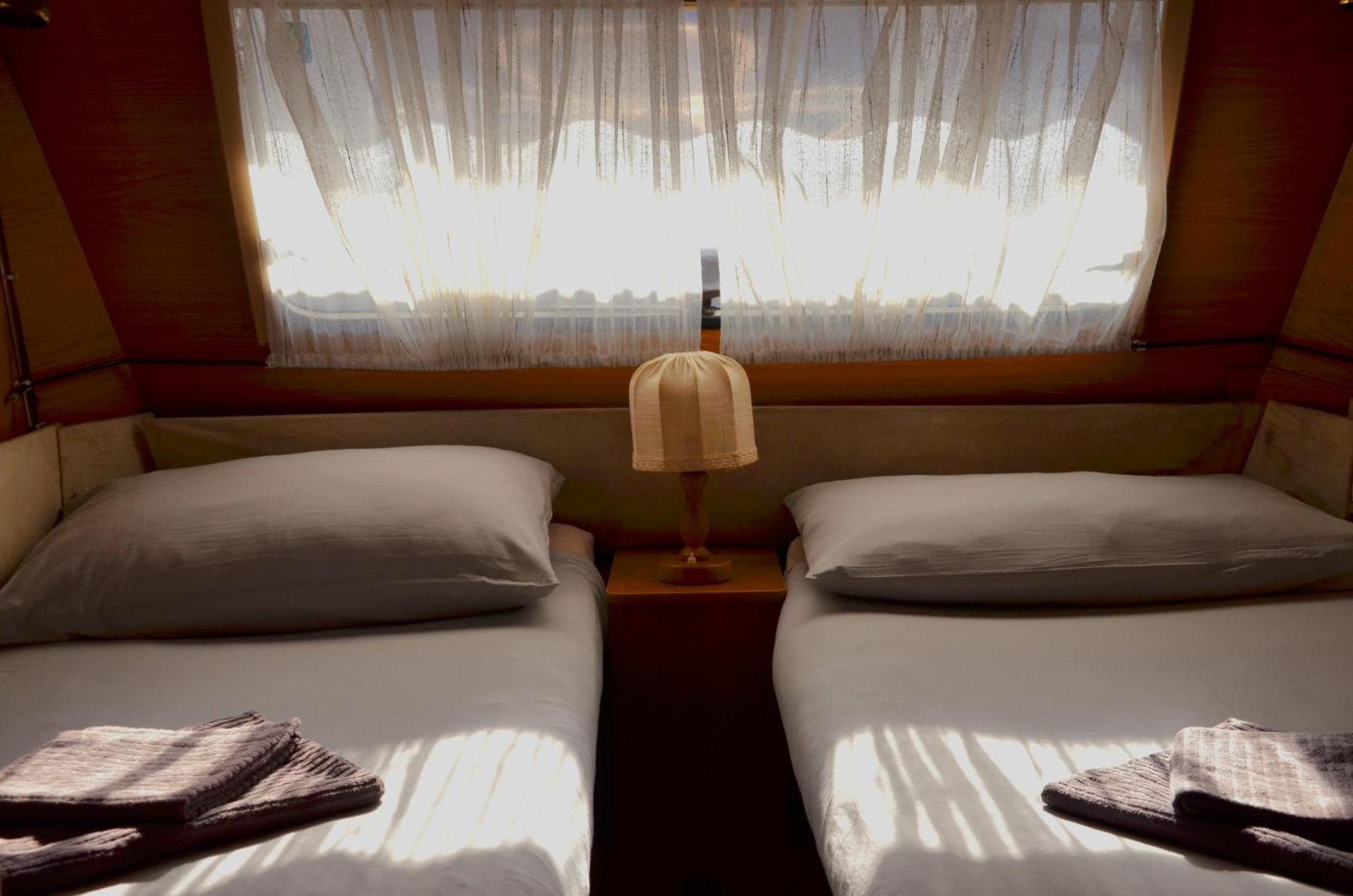 Camping Italia 90 Caravans Domaso Exteriér fotografie